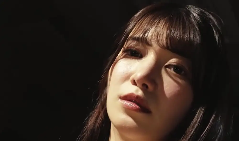 十束るうのHに乱れる貪欲SEXがぜ～んぶ丸見え❤の詳細ページ→