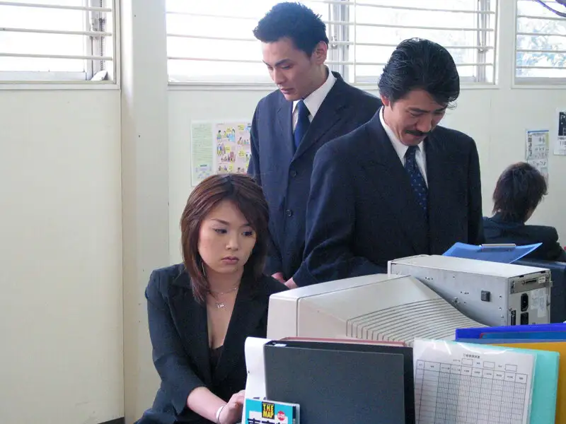 牝刑事 美少女監禁犯を追え！！の詳細ページ。